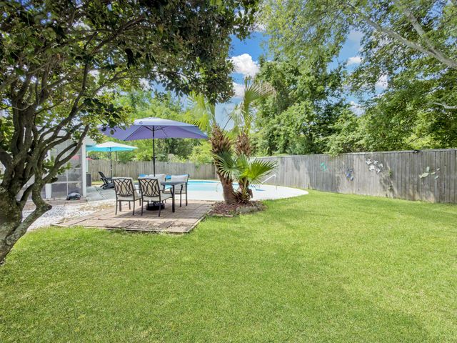1474 Hidden Bridge Drive, Mount Pleasant, SC 29464