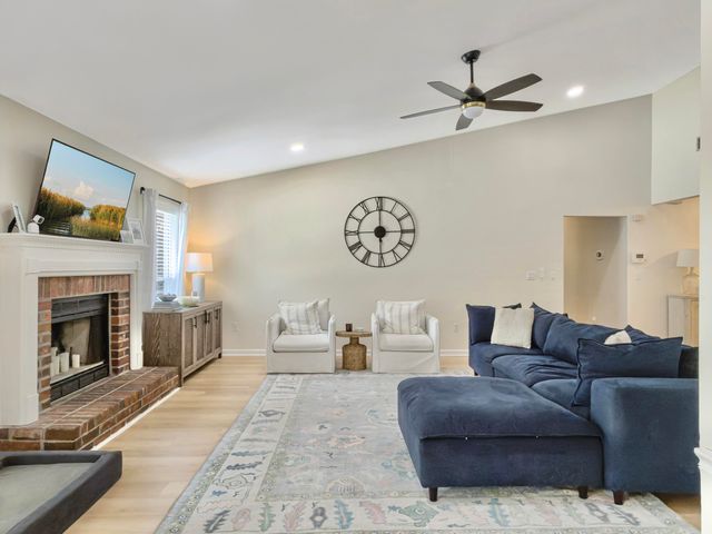 1474 Hidden Bridge Drive, Mount Pleasant, SC 29464
