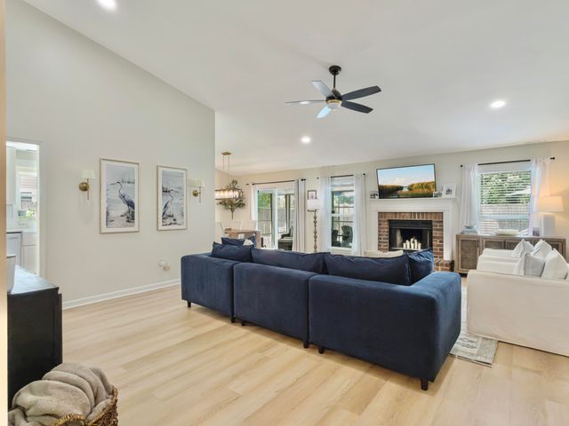 1474 Hidden Bridge Drive, Mount Pleasant, SC 29464