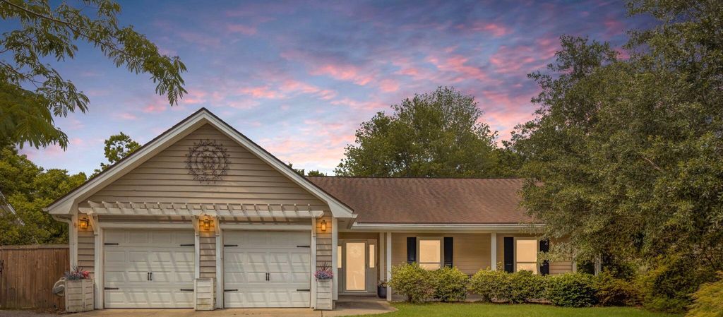 1474 Hidden Bridge Drive, Mount Pleasant, SC 29464