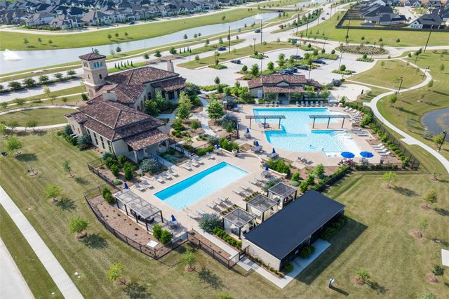 13727 Tranquila Vista Dr, Cypress, TX 77433