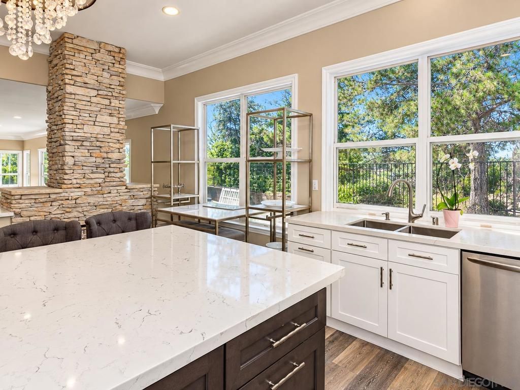 877 S Blue Vista, Anaheim, CA 92808 — photo 4