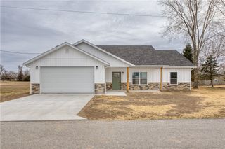 117 N Janice Street, Goodman, MO 64843