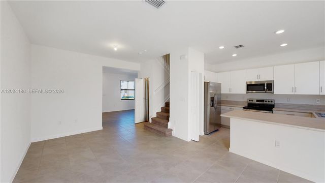11815 SW 246 TER, Homestead, FL 33032