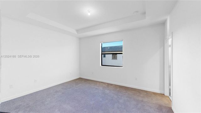 11815 SW 246 TER, Homestead, FL 33032