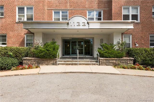 1133 Midland Avenue 1F, Bronxville, NY 10708