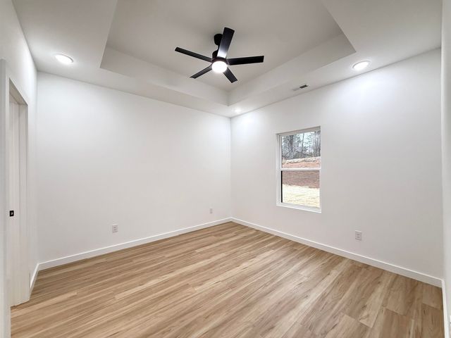 835 CAMPOBELLO GRAMLING SCHOOL Road, Campobello, SC 29322