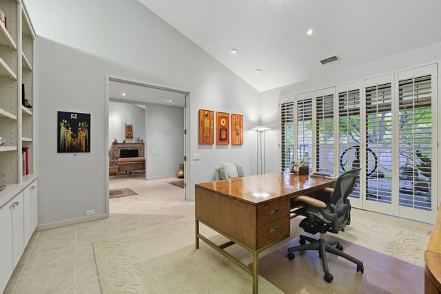 1957 Empire Oaks Ct, Gold River, CA 95670