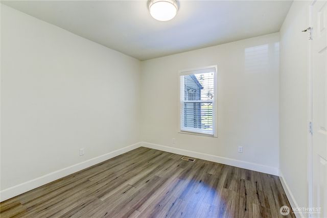 1048 S Director Street, Seattle, WA 98108