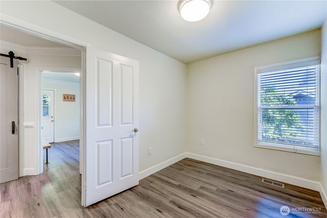 1048 S Director Street, Seattle, WA 98108