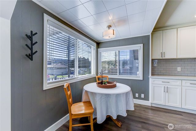 1048 S Director Street, Seattle, WA 98108