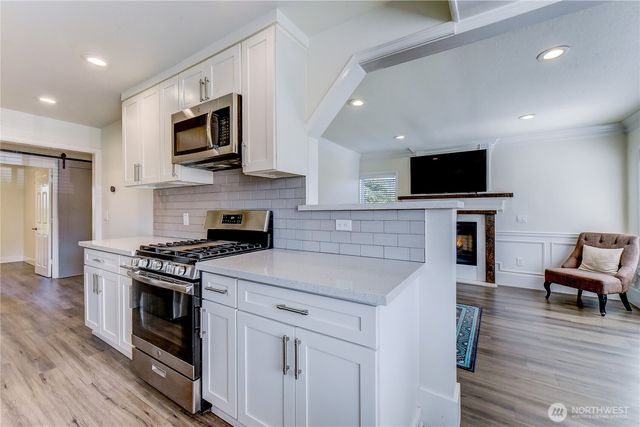 1048 S Director Street, Seattle, WA 98108