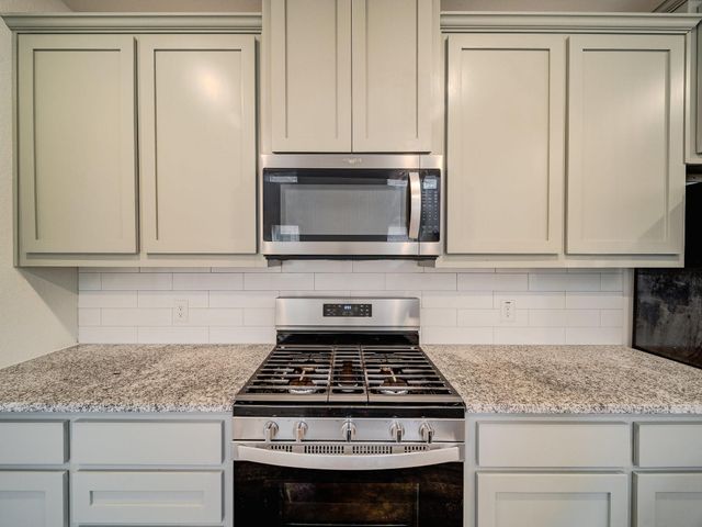 6009 Dandelion Drive, Little Elm, TX 76227