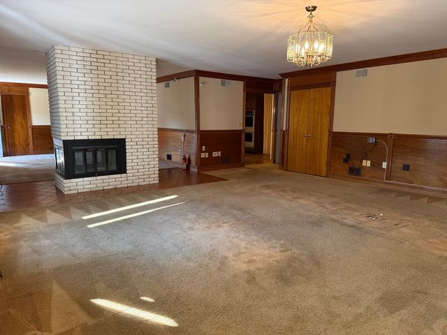 7 Fallon Dr, Westport, MA 02790