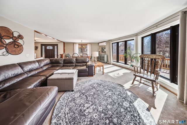 14 Williams Court, Wolcott, CT 06716