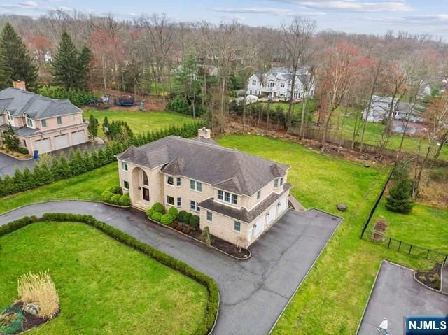 324 Lake Street, Upper Saddle River, NJ 07458