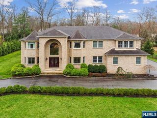 324 Lake Street, Upper Saddle River, NJ 07458