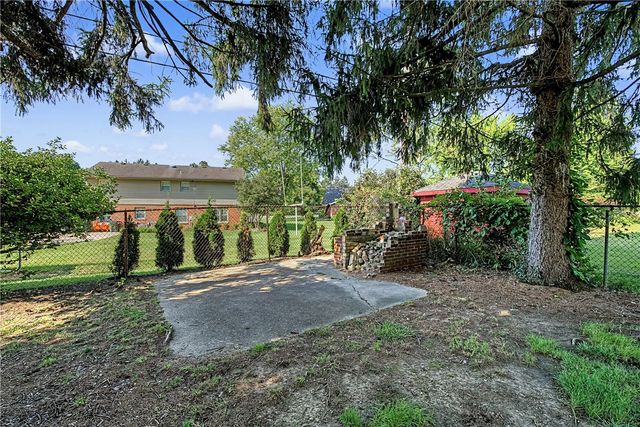 1041 Scioto Street, Urbana, OH 43078