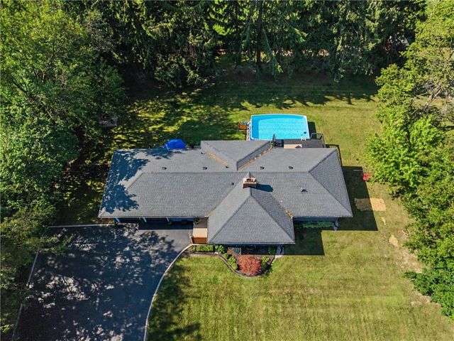 1041 Scioto Street, Urbana, OH 43078