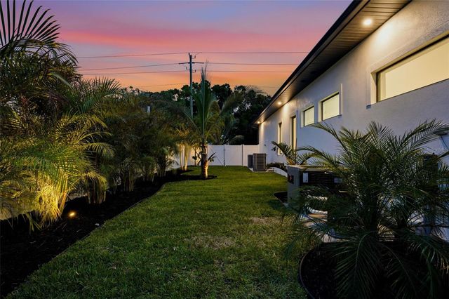 2727 WALDEMERE STREET, Sarasota, FL 34239