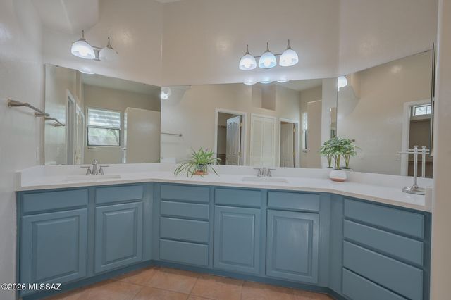 8191 E Crestwood Drive, Tucson, AZ 85750