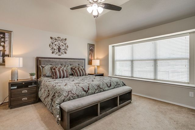 11829 Hassop Lane, Burleson, TX 76028