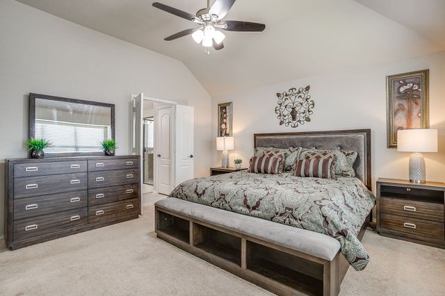 11829 Hassop Lane, Burleson, TX 76028