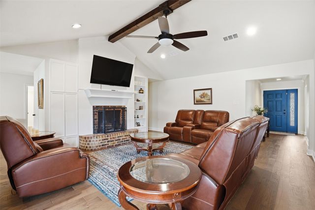 205 Roaring Springs Drive, Joshua, TX 76058