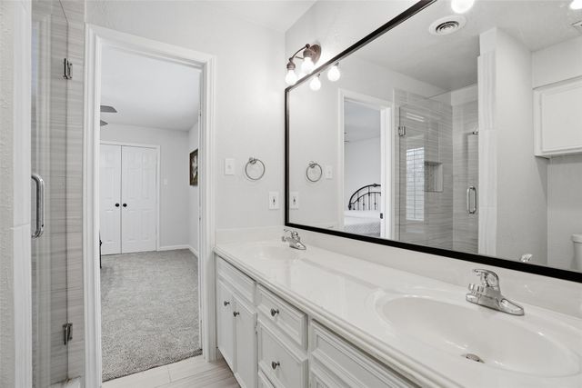 205 Roaring Springs Drive, Joshua, TX 76058