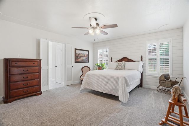 205 Roaring Springs Drive, Joshua, TX 76058