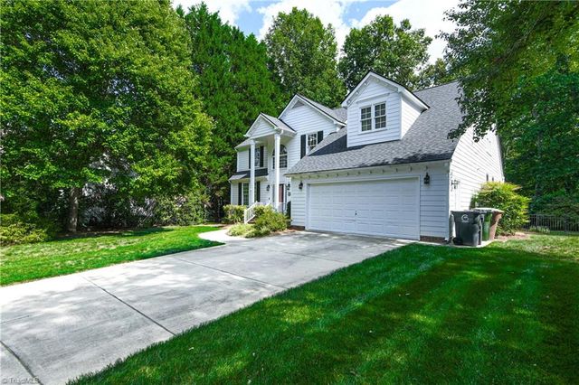 3 Veranda Court, Greensboro, NC 27455