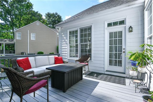 3 Veranda Court, Greensboro, NC 27455