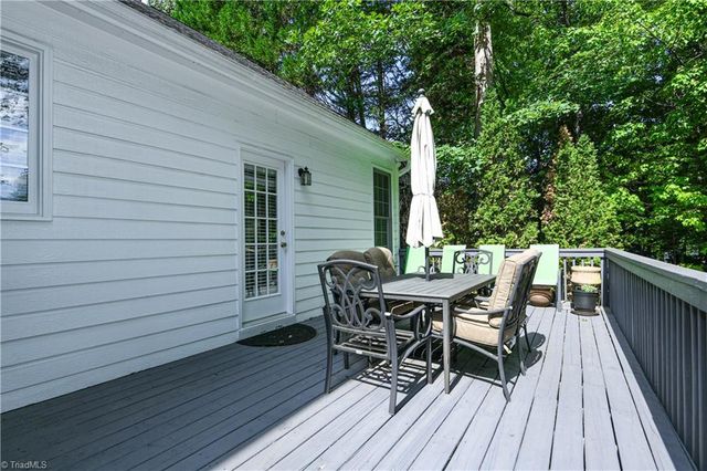 3 Veranda Court, Greensboro, NC 27455