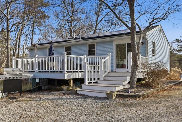 1661 State Rd, Plymouth, MA 02360