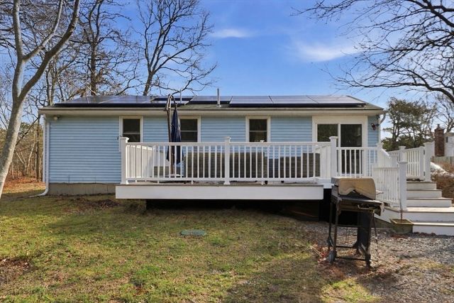 1661 State Rd, Plymouth, MA 02360