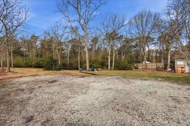 1661 State Rd, Plymouth, MA 02360