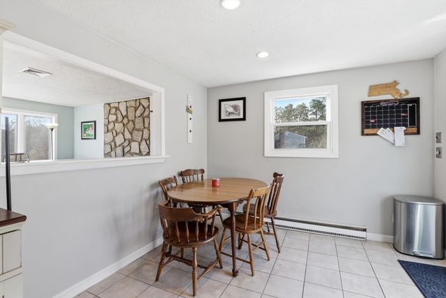 1661 State Rd, Plymouth, MA 02360