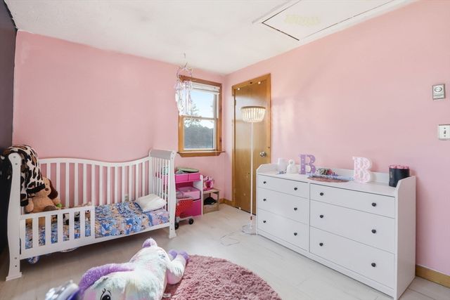 1661 State Rd, Plymouth, MA 02360