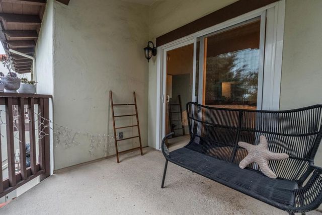 175 Maple Ave 4, Carlsbad, CA 92008