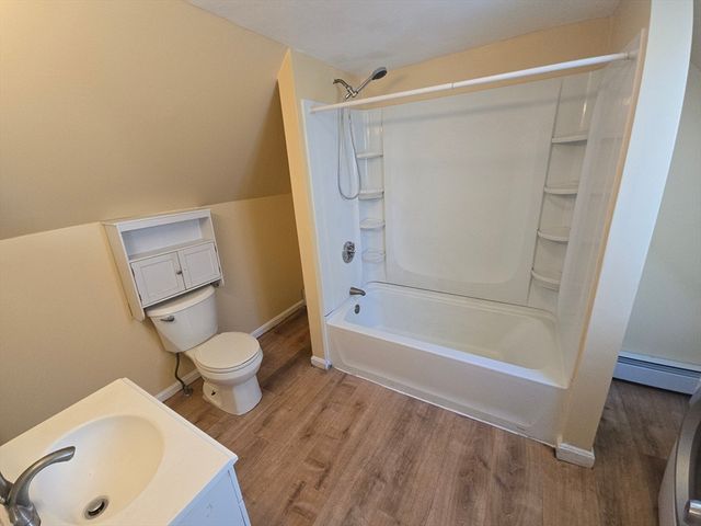 210 County Street B, Taunton, MA 02780