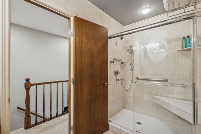 1653 McCraren Road, Highland Park, IL 60035