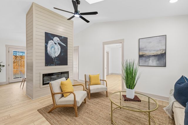 418 Carolina Circle, Ladson, SC 29456