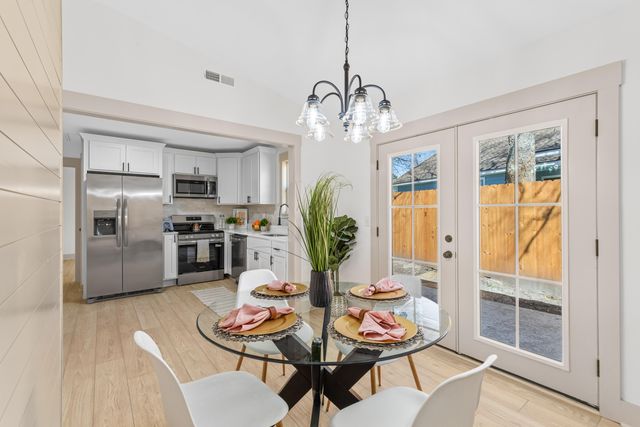 418 Carolina Circle, Ladson, SC 29456