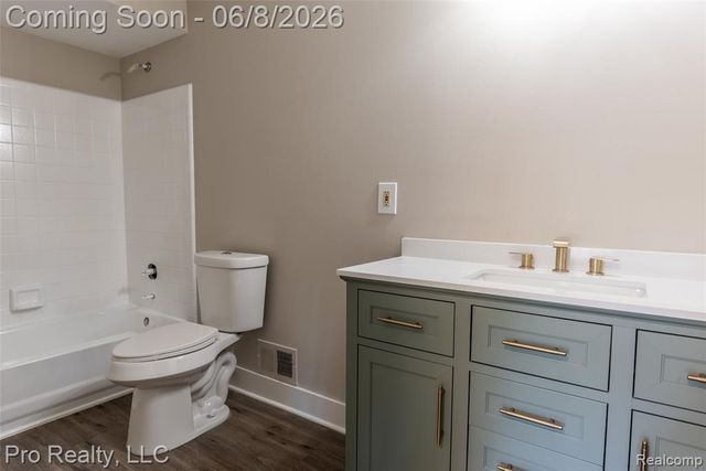 2344 Marklawn Court, Waterford, MI 48329