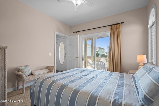 103 N Permuda Wynd Drive, N Topsail Beach, NC 28460