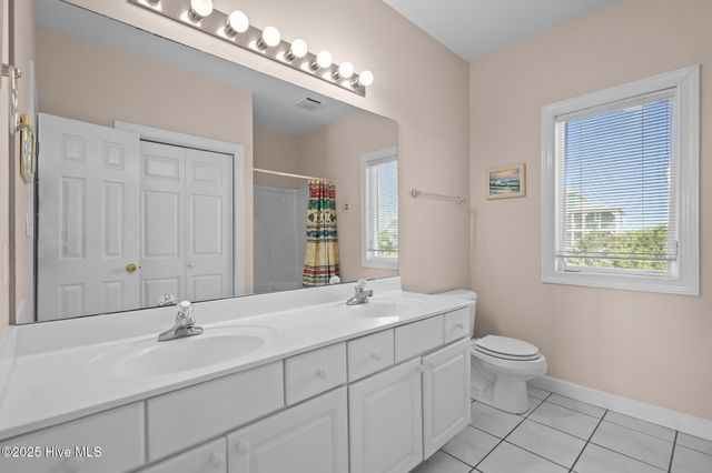 103 N Permuda Wynd Drive, N Topsail Beach, NC 28460
