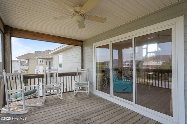 103 N Permuda Wynd Drive, N Topsail Beach, NC 28460