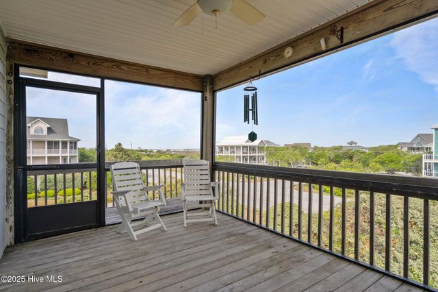 103 N Permuda Wynd Drive, N Topsail Beach, NC 28460