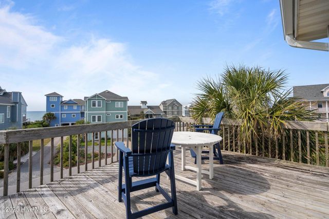 103 N Permuda Wynd Drive, N Topsail Beach, NC 28460