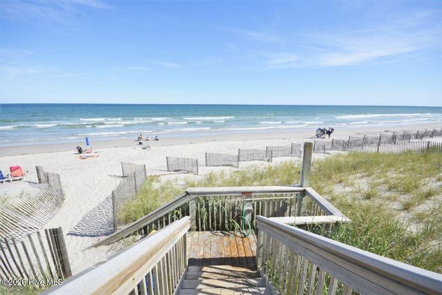 103 N Permuda Wynd Drive, N Topsail Beach, NC 28460